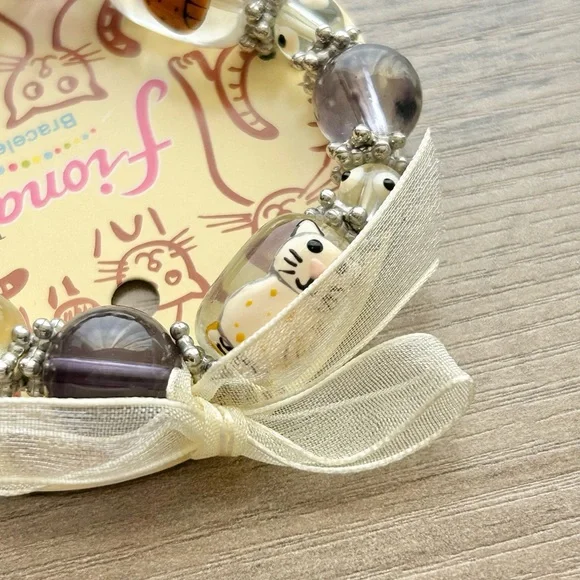 NWT Fiona Cat Beaded Bracelet Whimsical Stretch Art Jewelry - Picture 2 of 10
